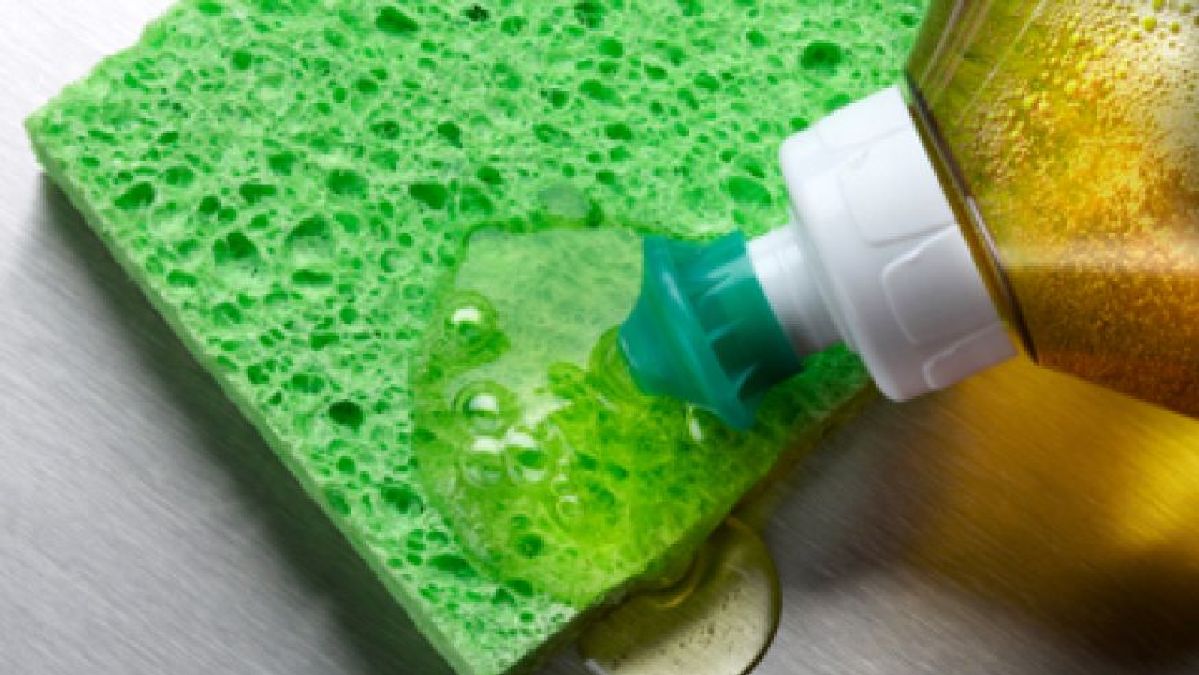 Essayez ce Liquide vaisselle fait maison antibactérien et organique